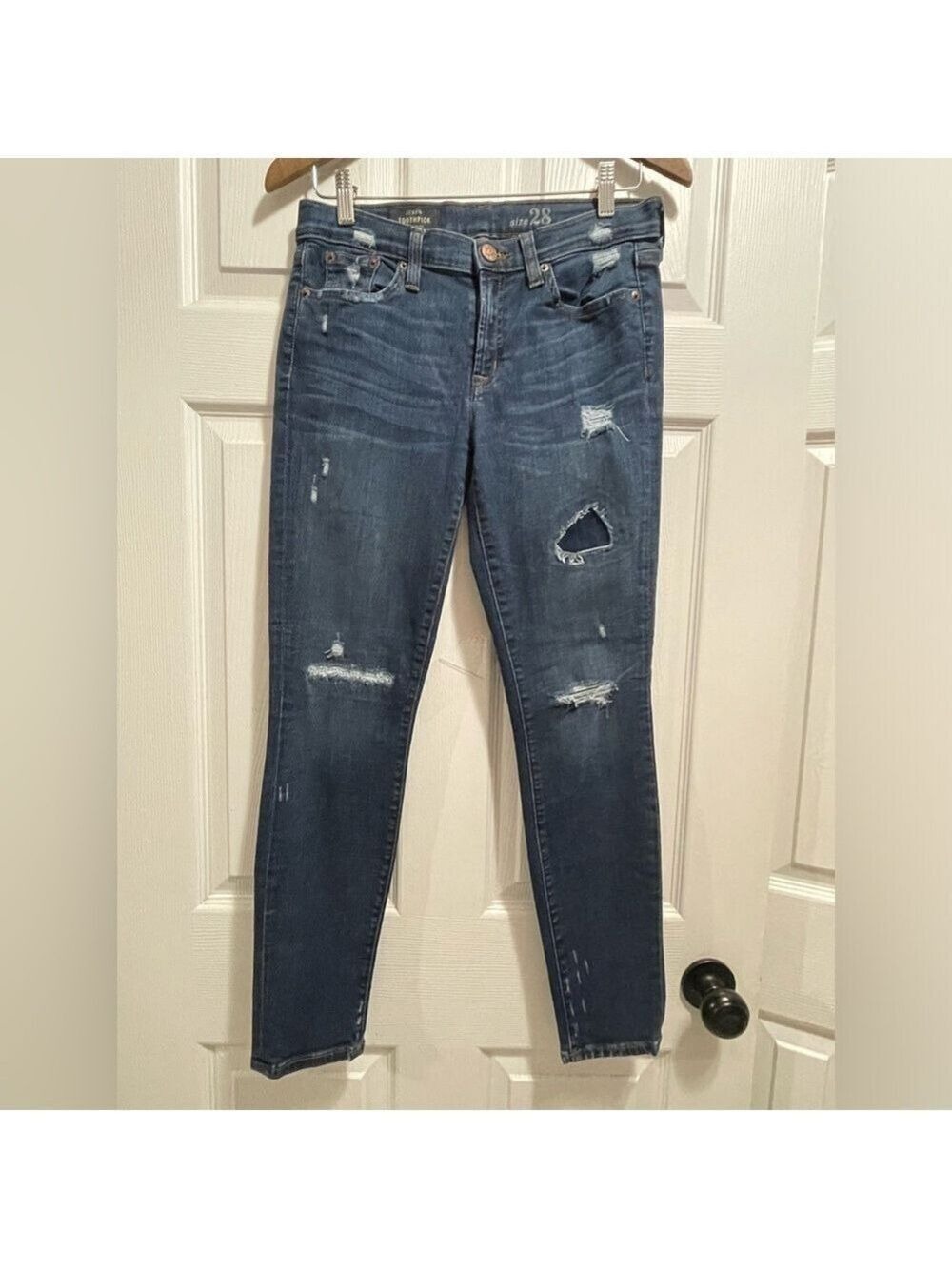 J Crew Distressed Toothpick jeans size 28